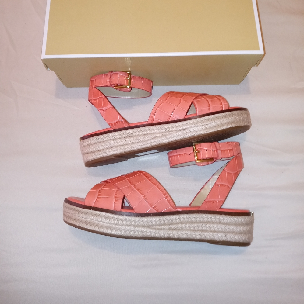 Michael Kors Abbott Leather Sandals - Picture 4 of 9